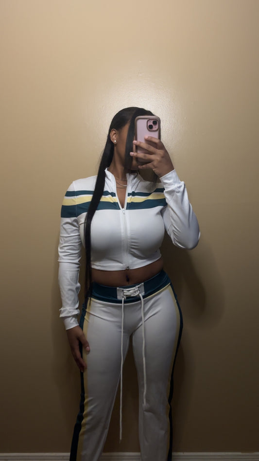 IT GRL SET